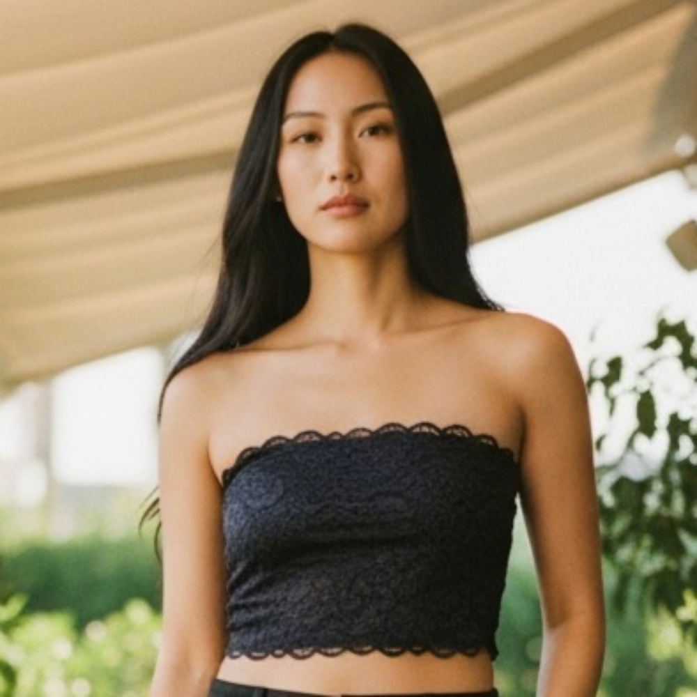 Flirtitude Lace Bandeau - Deep Black